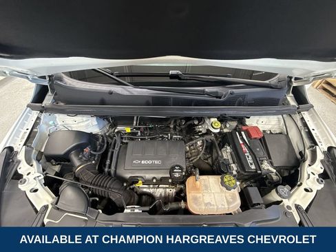 Used 2020 Chevrolet Trax LS FWD image 38