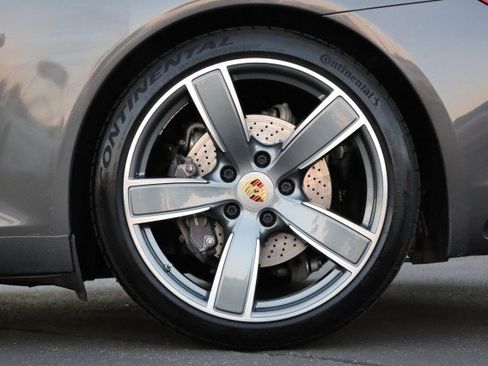 Used 2017 Porsche 911 Carrera image 55