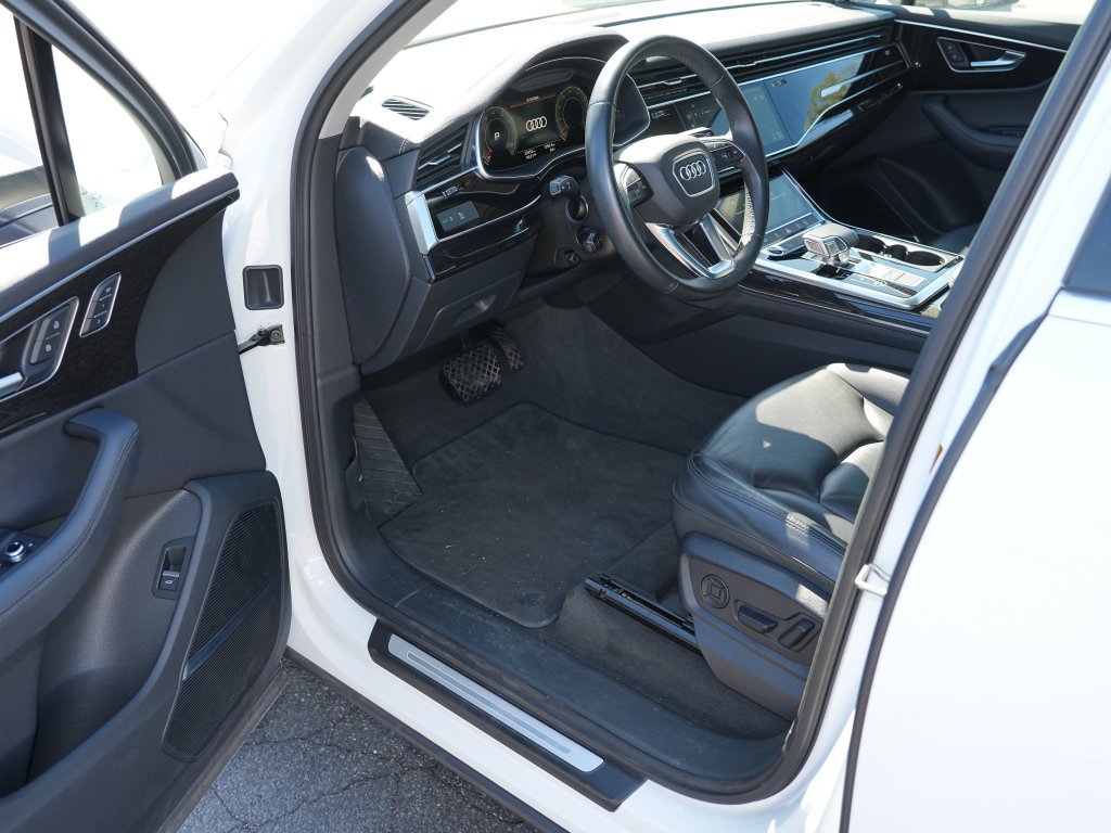 Used 2024 Audi Q7 3.0T Premium Plus AWD/4WD image 13