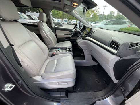 Used 2019 Honda Odyssey Touring image 39
