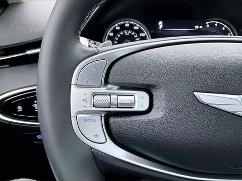 Used 2024 Genesis GV70 2.5T Select w/ Select Package image 10