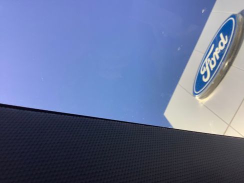 Certified 2023 Ford Explorer XLT w/ Equipment Group 202A image 9