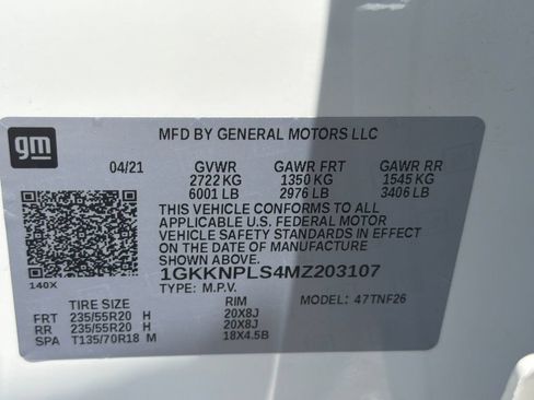 Used 2021 GMC Acadia Denali w/ Denali Technology Package FWD image 26