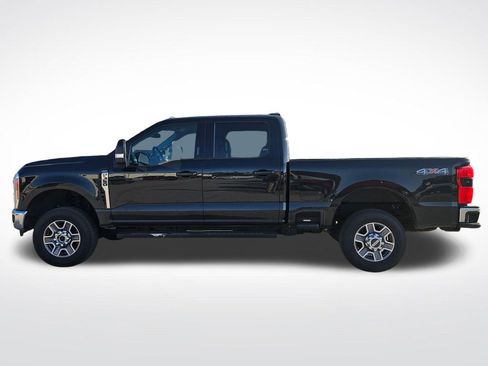 Used 2023 Ford F350 Lariat w/ Snow Plow Prep Package AWD/4WD image 5