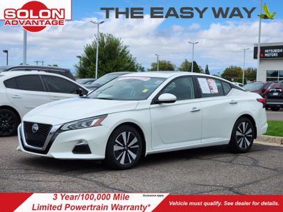 Used 2022 Nissan Altima 2.5 SV w/ SV Premium Package