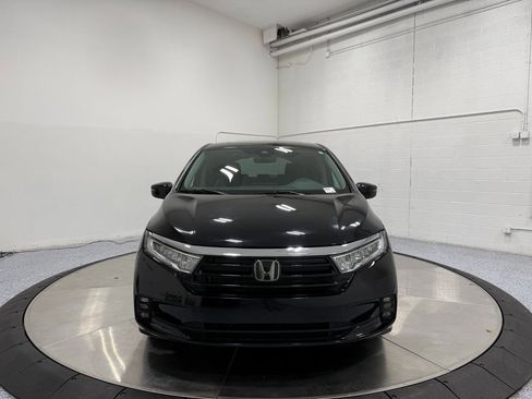 Used 2023 Honda Odyssey EX-L image 2