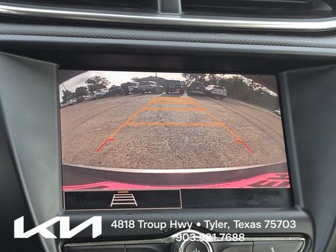 Used 2022 Chevrolet TrailBlazer LT FWD image 34