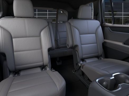 New 2026 GMC Acadia Elevation w/ Elevation Premium Package FWD image 17