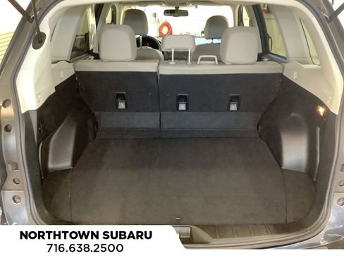 Used 2014 Subaru Forester 2.5i Touring AWD/4WD image 21