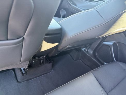 Used 2023 Chevrolet TrailBlazer RS w/ Convenience Package image 35