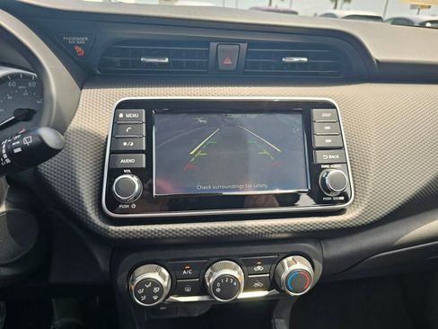 Certified 2025 Nissan Kicks Play S image 19