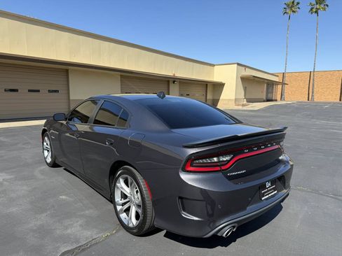 Used 2022 Dodge Charger R/T RWD image 5