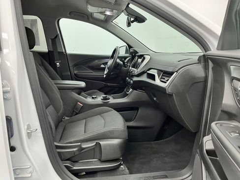 Used 2022 GMC Terrain SLE w/ Driver Convenience Package AWD/4WD image 32