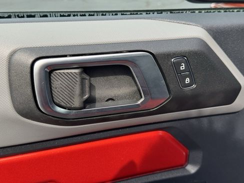 Used 2023 Ford Bronco Big Bend image 25