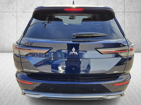 New 2026 Mitsubishi Outlander SEL image 6