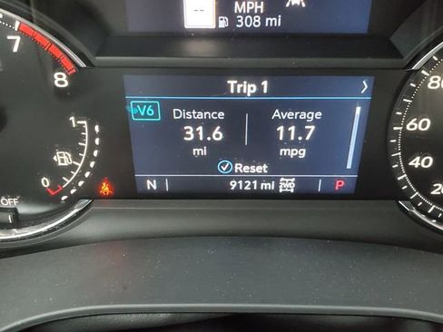 Certified 2024 Cadillac XT6 Premium Luxury image 32