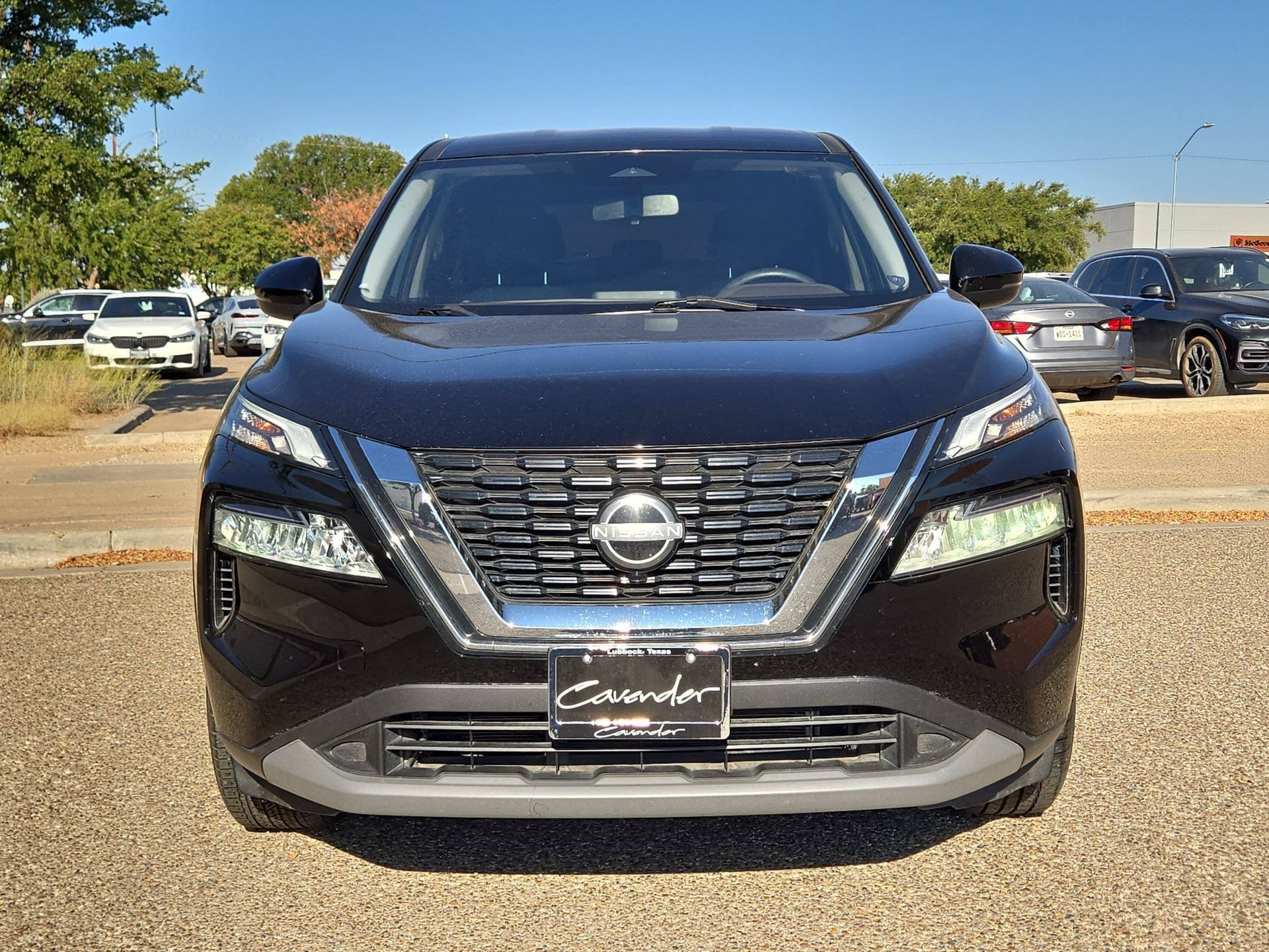 Used 2022 Nissan Rogue SV FWD image 10
