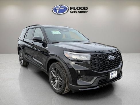 New 2026 Ford Explorer ST-Line w/ ST-Line Street Pack image 1