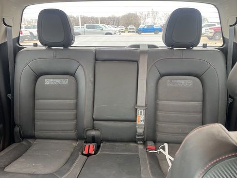 Used 2015 GMC Canyon SLE w/ All-Terrain Package image 16