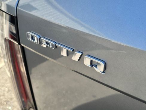 New 2026 Cadillac Optiq Luxury 2 AWD/4WD image 25