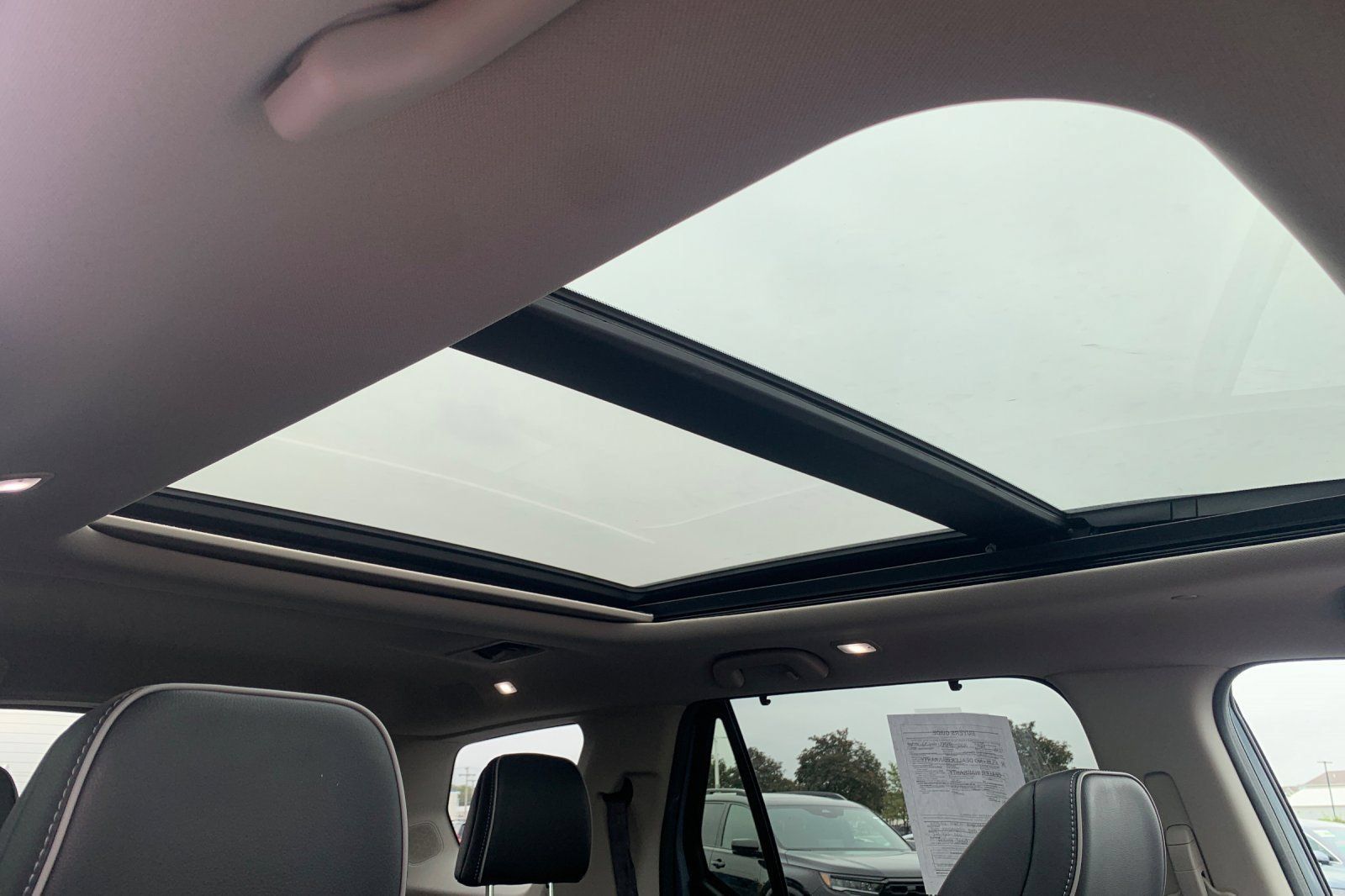 Used 2025 Honda Pilot Elite image 22