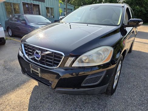 Used 2013 Volvo XC60 3.2 AWD/4WD image 3