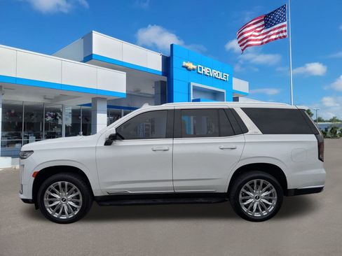 Used 2023 Cadillac Escalade Premium Luxury image 7