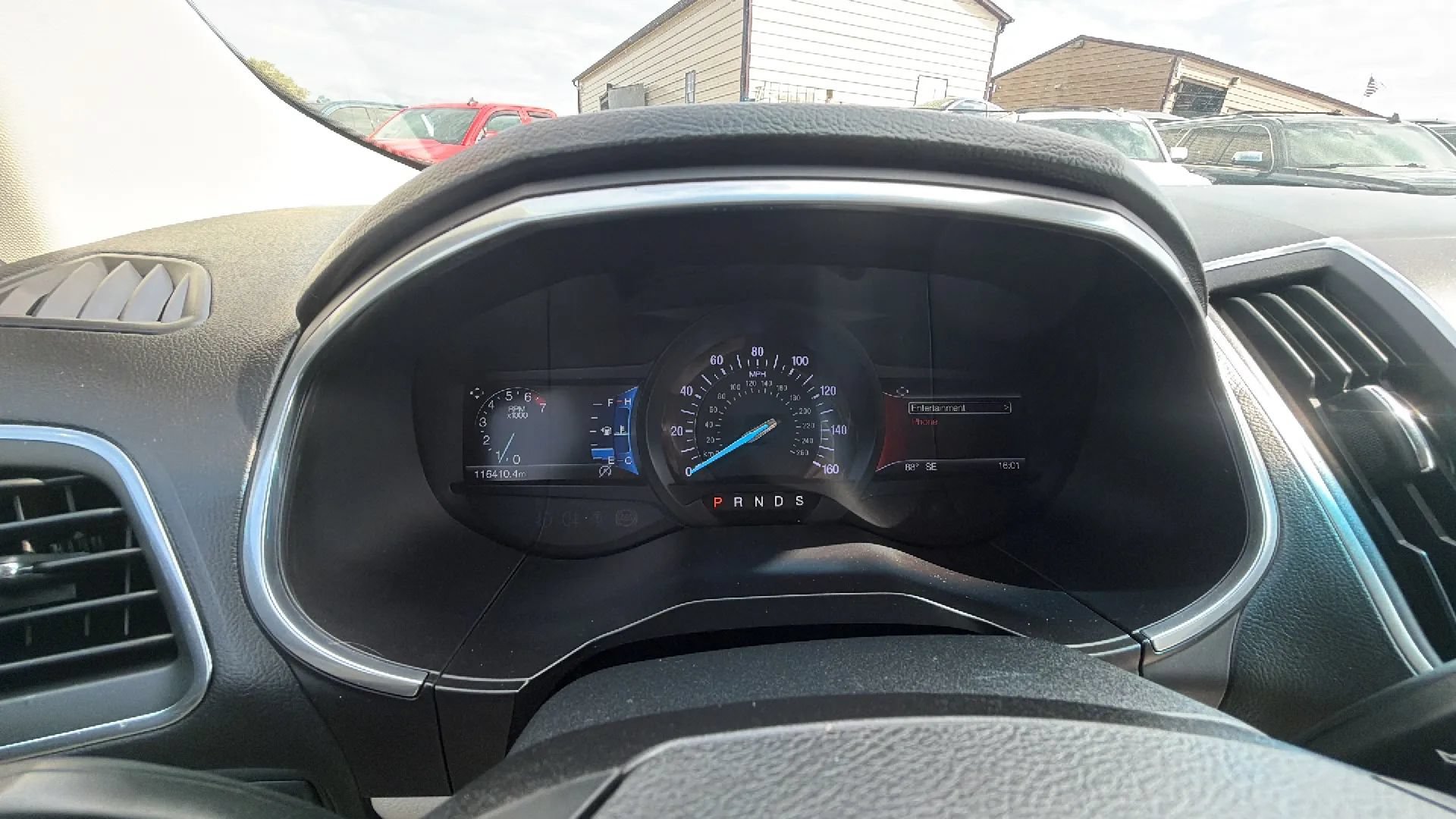 Used 2019 Ford Edge Titanium FWD image 8