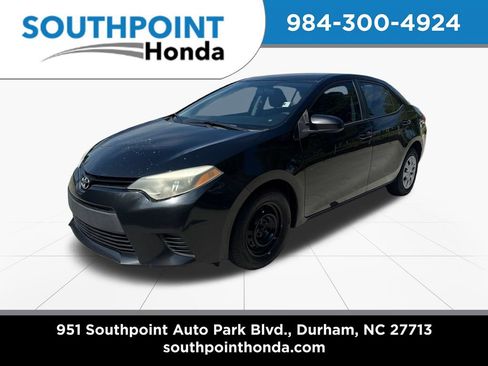 Used 2015 Toyota Corolla L FWD image 3