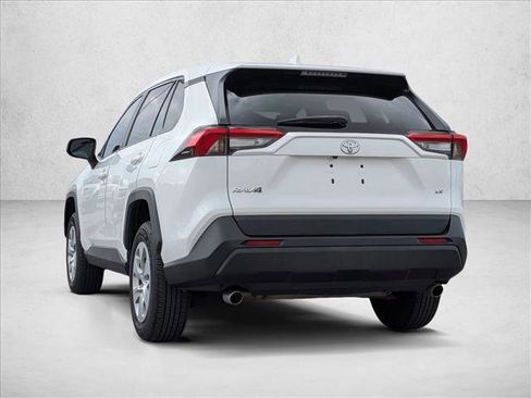 Used 2023 Toyota RAV4 LE image 8