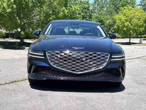 Used 2025 Genesis G80 2.5T AWD/4WD image 2