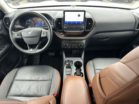 Used 2023 Ford Bronco Sport Outer Banks image 12