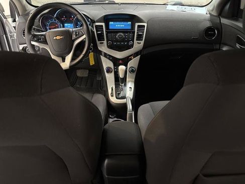 Used 2014 Chevrolet Cruze LT w/ RS Package image 22