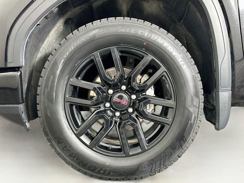 Used 2024 GMC Sierra 1500 Elevation AWD/4WD image 11