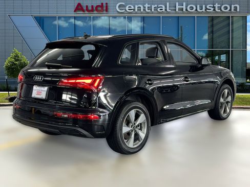 Certified 2025 Audi Q5 2.0T Premium image 9