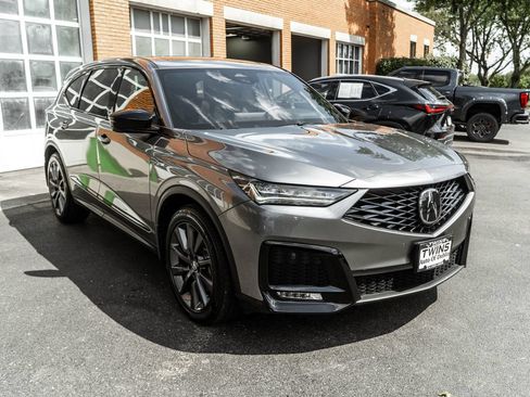 Used 2025 Acura MDX A-Spec AWD/4WD image 6
