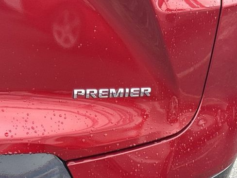 Used 2022 Chevrolet Blazer Premier w/ Enhanced Convenience Package image 9