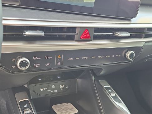 New 2026 Kia Sorento EX image 25