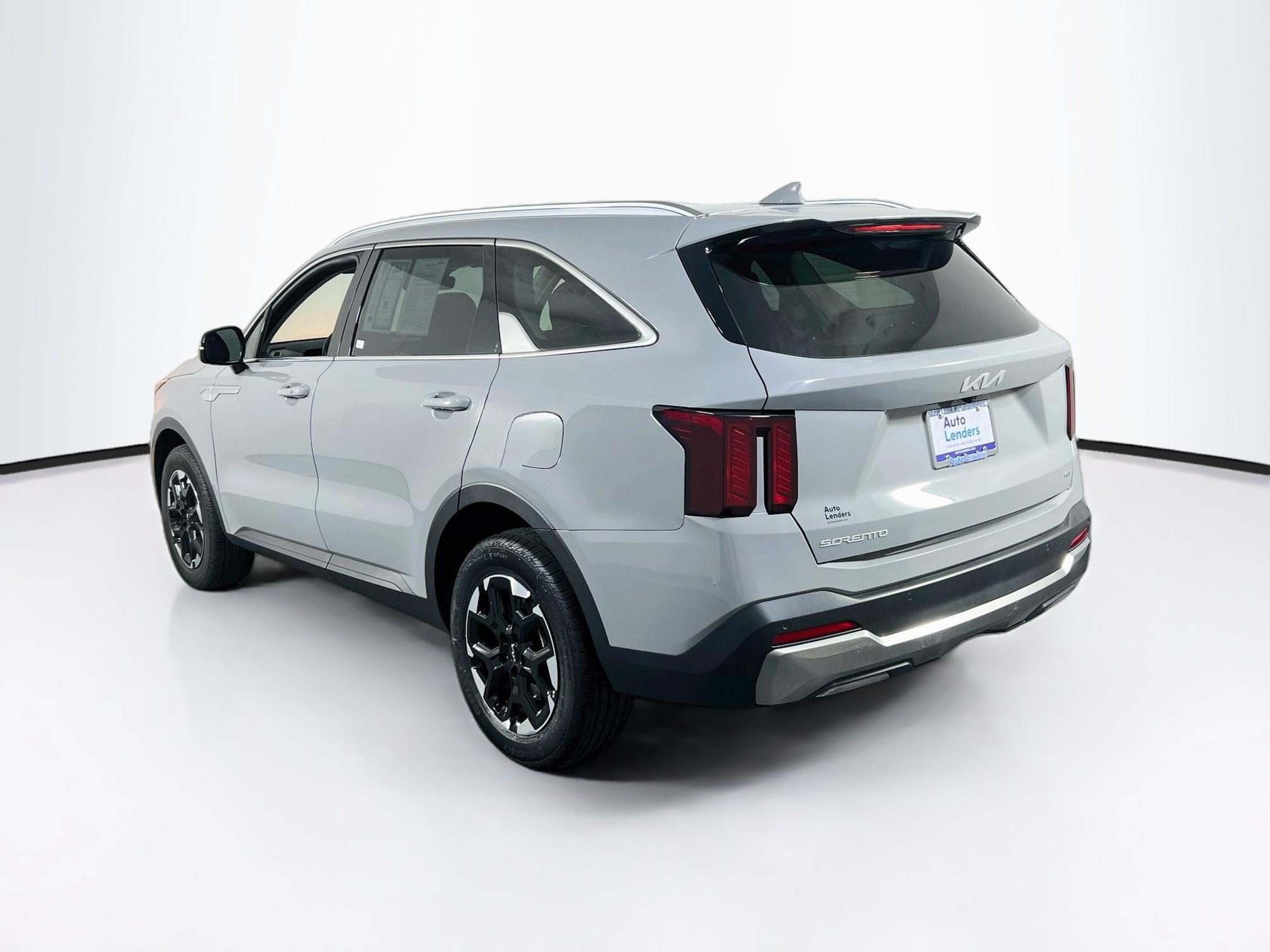Used 2026 Kia Sorento S w/ S Panoramic Sunroof Package AWD/4WD image 7