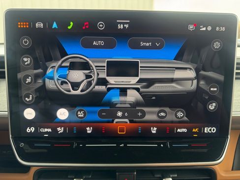 New 2025 Volkswagen ID. Buzz Pro S image 18