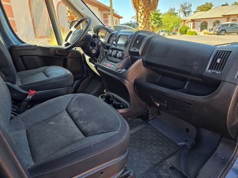 Used 2021 RAM ProMaster 3500 FWD image 12