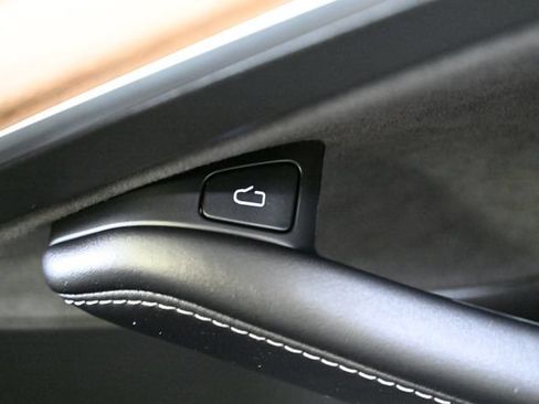 Used 2023 Tesla Model 3 Standard Range RWD image 54