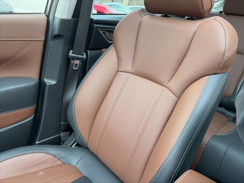 Used 2023 Subaru Forester Touring w/ Popular Package #2 image 14