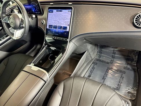 Certified 2023 Mercedes-Benz EQE 350+ 4MATIC SUV image 28