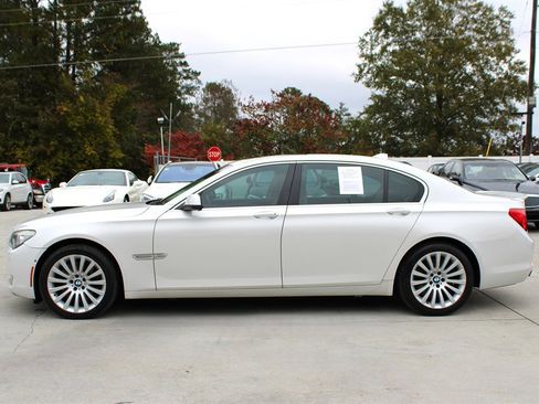 Used 2012 BMW 750Li xDrive image 4