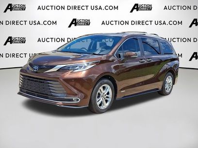 Used 2021 Toyota Sienna Limited