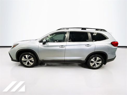 Certified 2023 Subaru Ascent Premium w/ Convenience Package image 8