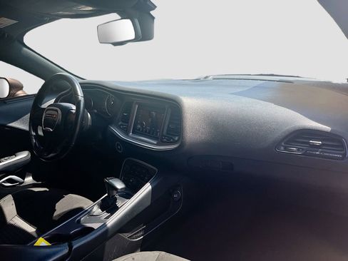Used 2022 Dodge Challenger GT RWD image 27