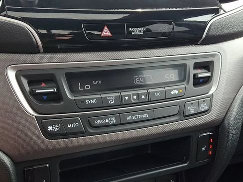 Used 2023 Honda Ridgeline RTL image 16