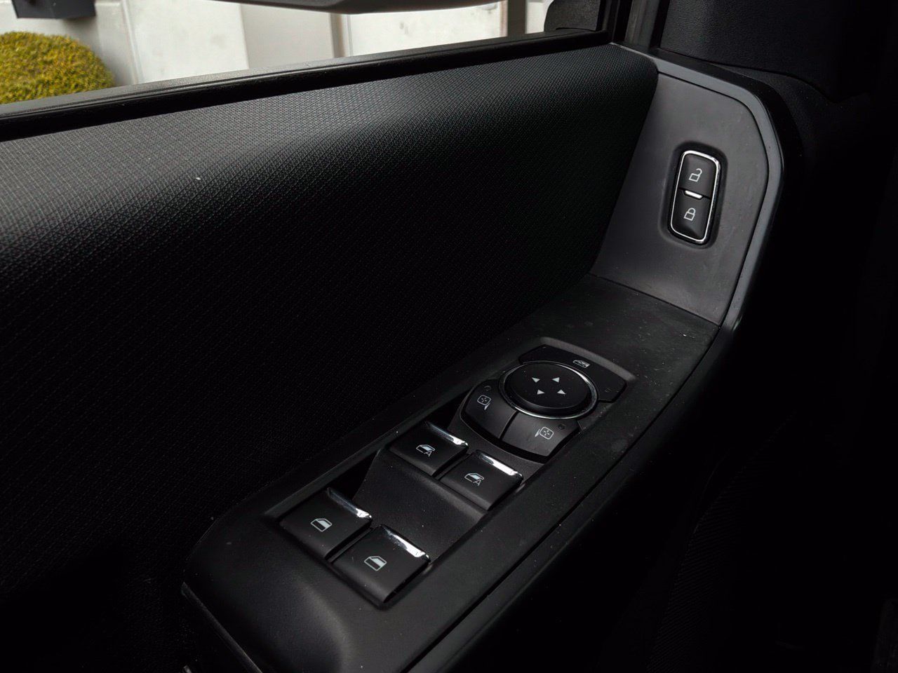 Used 2021 Ford F150 XL w/ STX Appearance Package AWD/4WD image 23